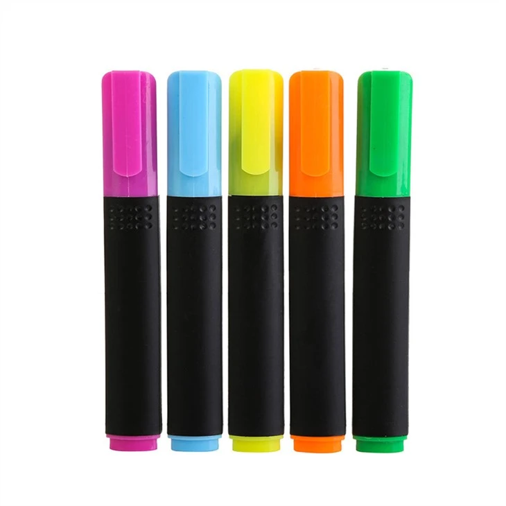 Highlighter cu formă plată nou sosită